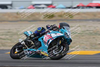 media/Jan-14-2023-SoCal Trackdays (Sat) [[497694156f]]/Turn 4 Set 2 (1030am)/